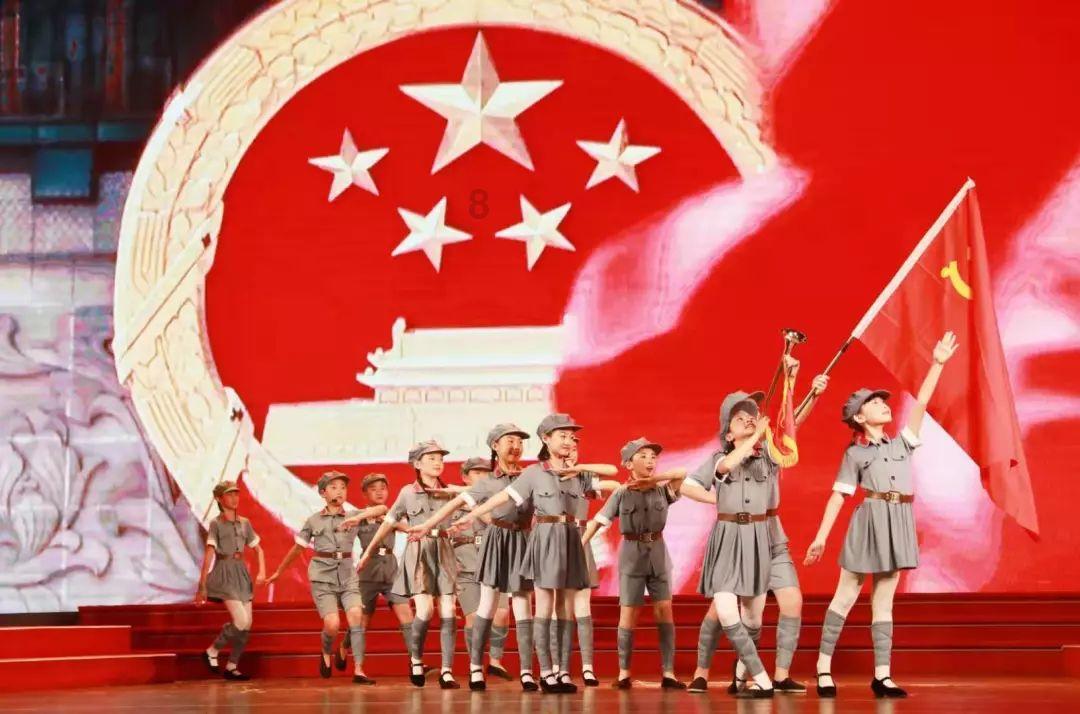 异地恋不打电话不视频正常吗？游戏画面
